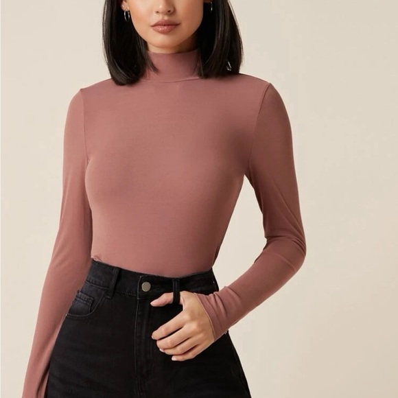 5 colors available— Basic mock Neck stretchy Fitted long sleeves top - Picture 9 of 14